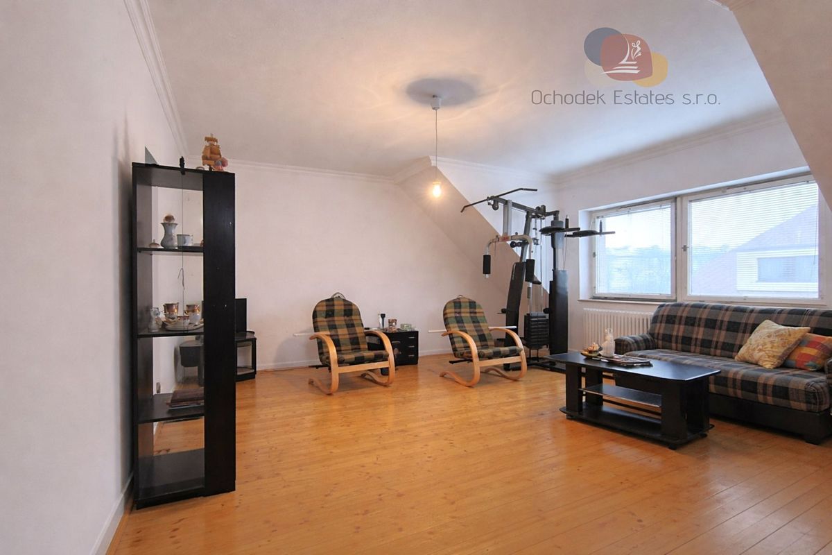 Prodej rodinného domu 140 m², pozemek 502 m² – fotografie 4