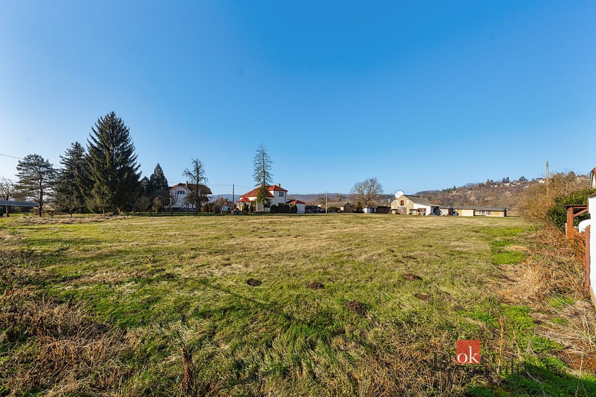 Prodej stavebního pozemku 800 m²