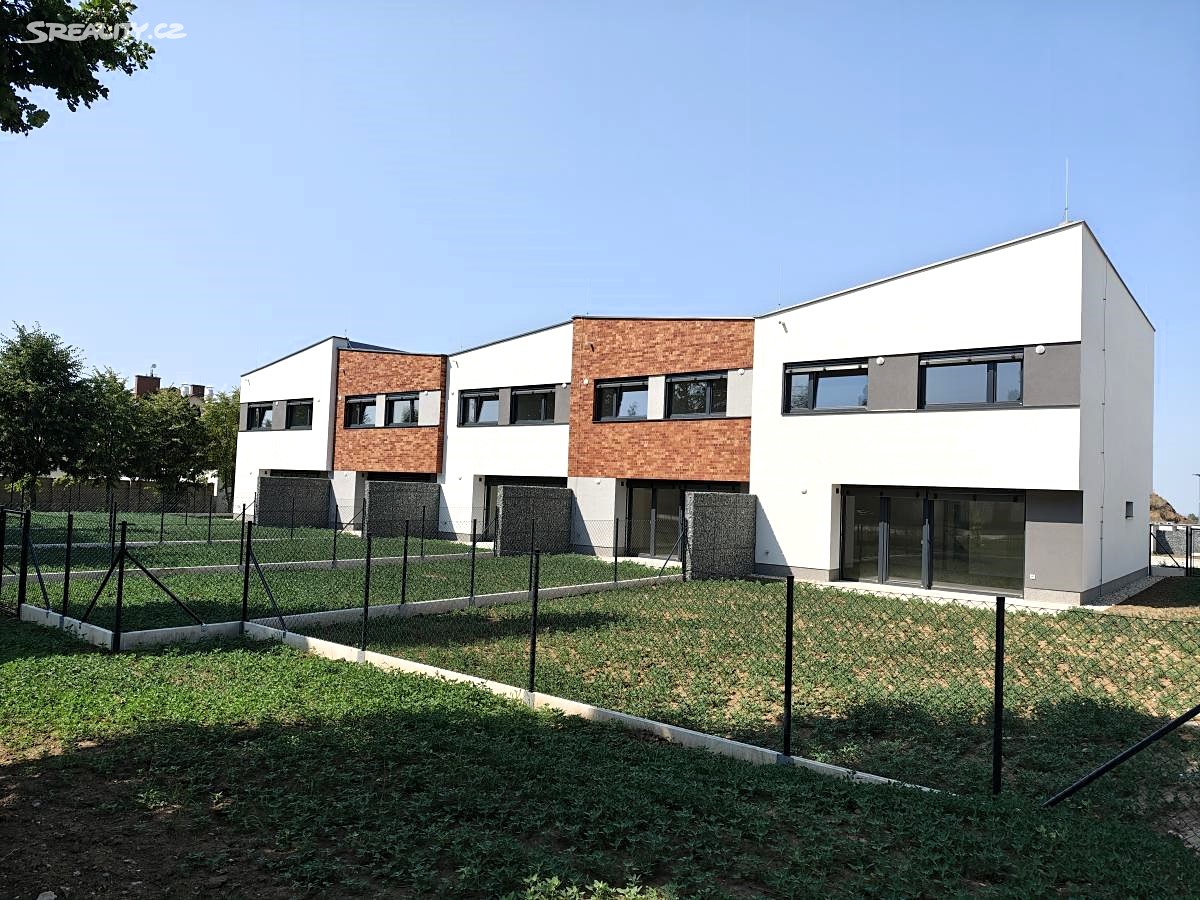 Prodej  rodinného domu 127 m², pozemek 196 m², Praha