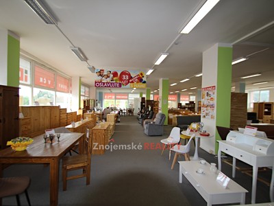 Комерційне приміщення в оренду, 130 м² (2 з 10)