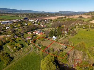 Prodej  stavebního pozemku 4 376 m²