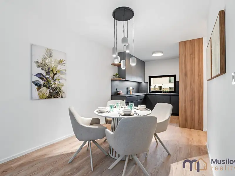Pronájem rodinného domu 92 m², pozemek 300 m², Teplice – náhled fotky 1