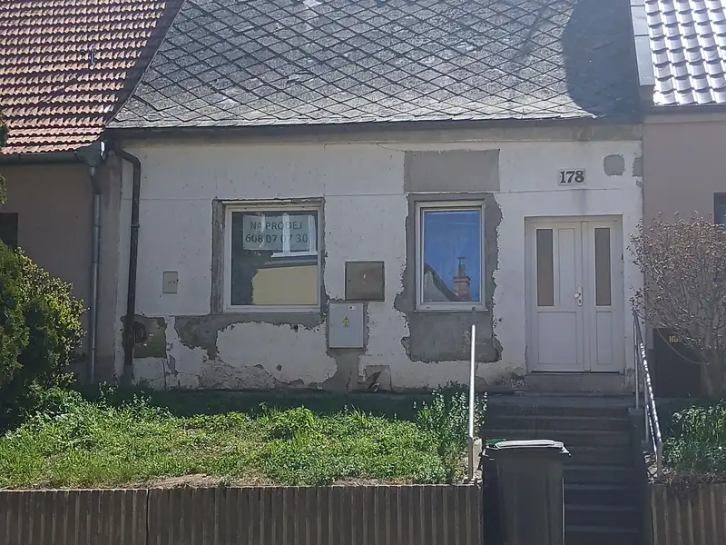 Prodej rodinného domu 65 m², pozemek 374 m², Koryčany – náhled fotky 1