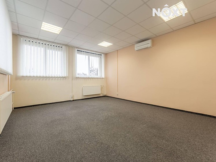 Комерційне приміщення в оренду, 251 м² (14 з 30)