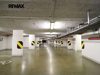 Pronájem garážového stání 13 m² — photo 4