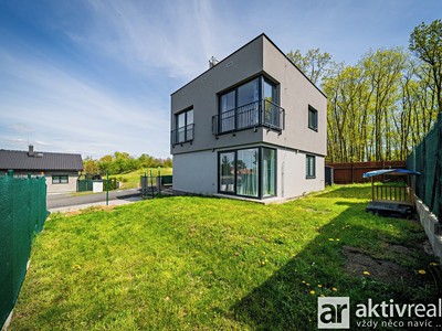 Prodej  rodinného domu 124 m², pozemek 317 m²