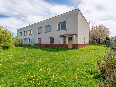 Prodej  rodinného domu 240 m², pozemek 648 m²