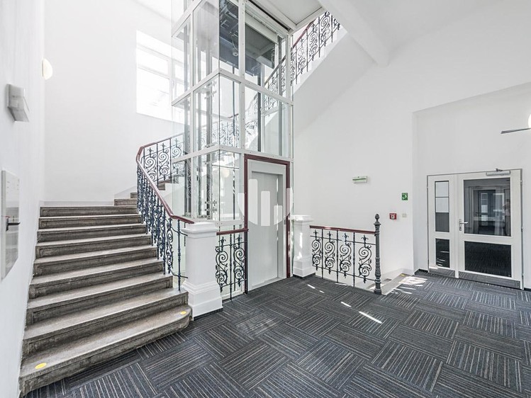 Комерційне приміщення в оренду, 95 м² (8 з 10)