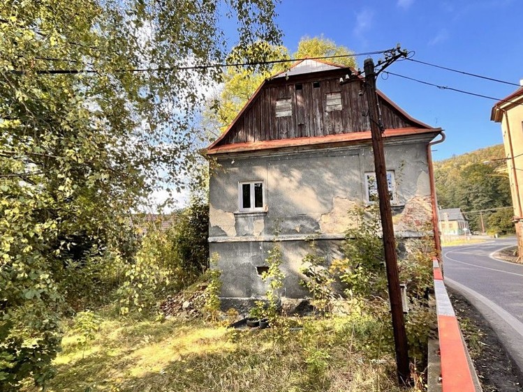 Haus zum Kauf, 200 m² (2 von 20)