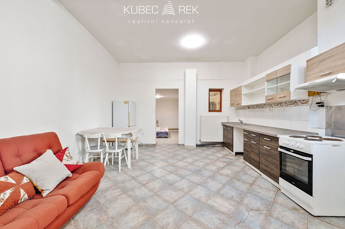 Pronájem bytu 3+kk 70 m² – fotografie 2
