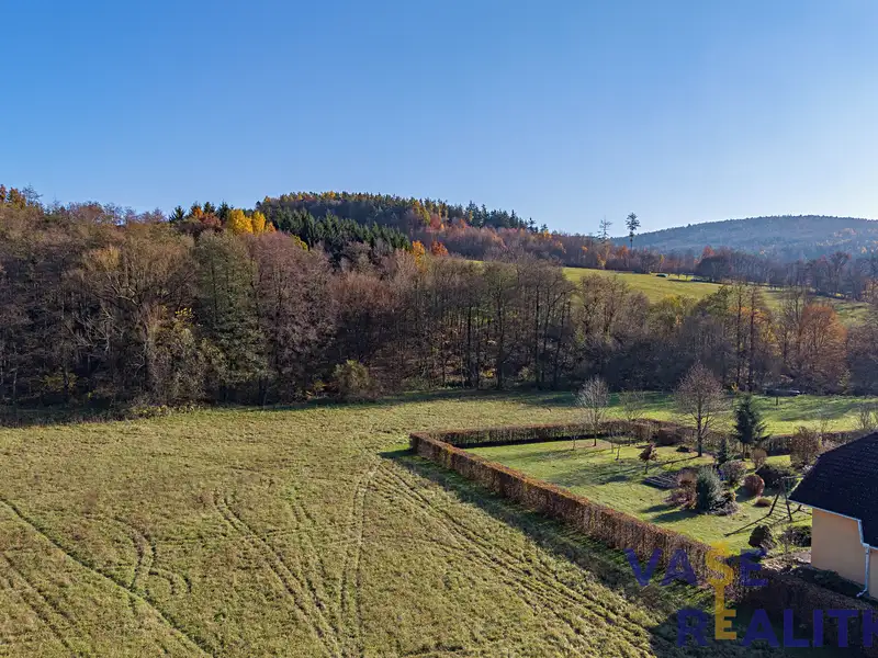 Prodej stavebního pozemku 1000 m², Dolní Lhota – náhled fotky 1