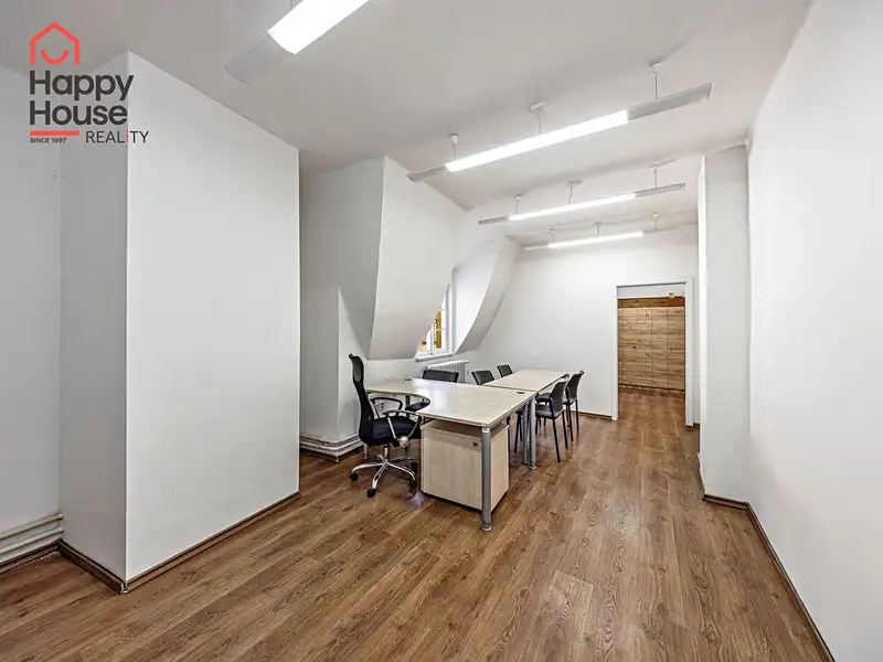 Pronájem kanceláře 32 m², Praha – náhled fotky 1