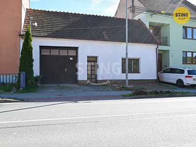 Prodej  rodinného domu 220 m², pozemek 499 m² — photo 2