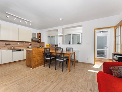 Prodej  rodinného domu 108 m², pozemek 1 079 m² — photo 3