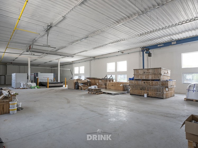 Prodej komerčního prostoru, 1 580 m² (7 z 45)