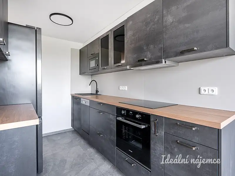Pronájem bytu 3+1 80 m2
