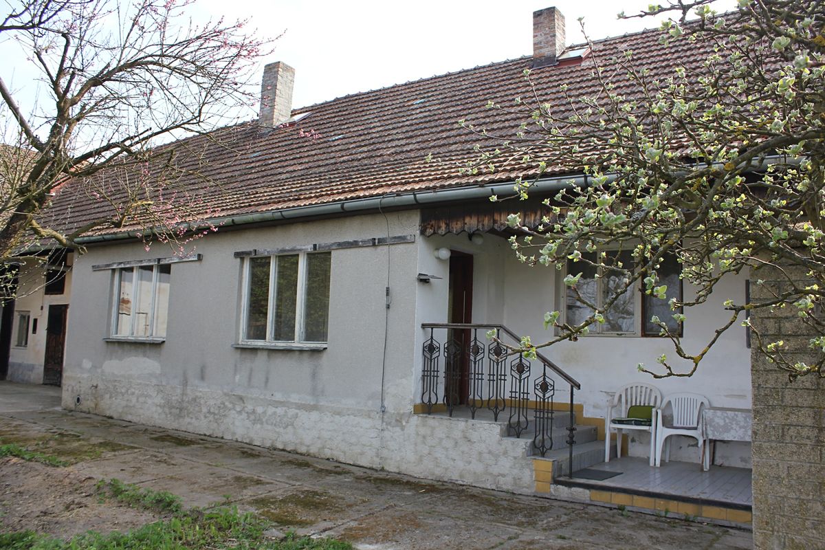 Prodej rodinného domu 120 m², pozemek 848 m² – fotografie 5