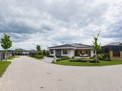 Prodej  stavebního pozemku 843 m² — photo 4
