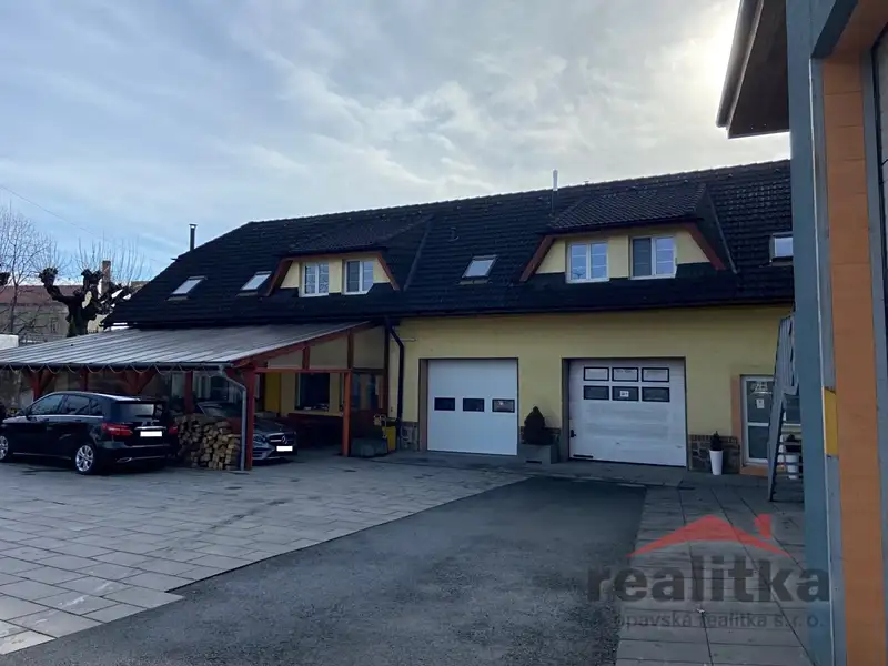 Prodej obchodního prostoru 701 m², Opava – náhled fotky 2