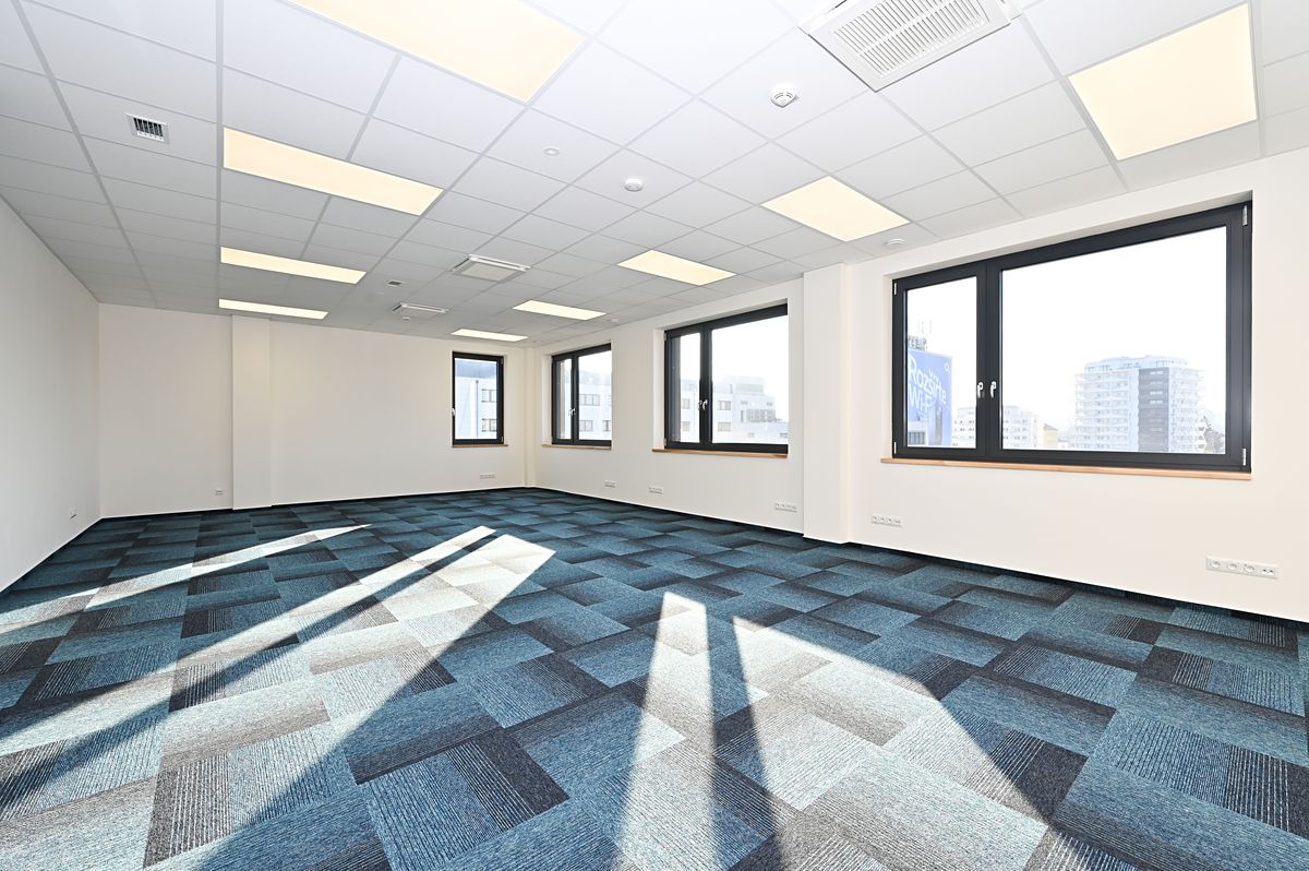 Pronájem kanceláře 64 m²
