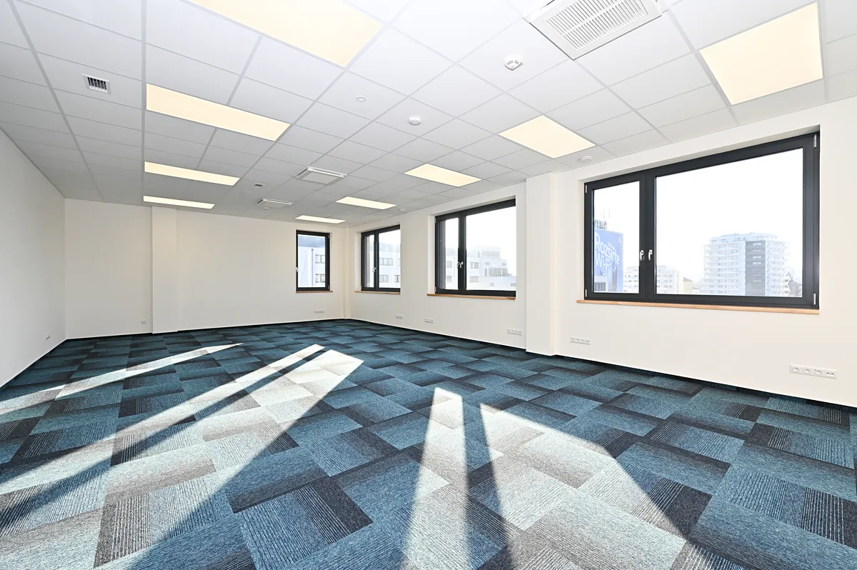 Pronájem kanceláře 64 m²
