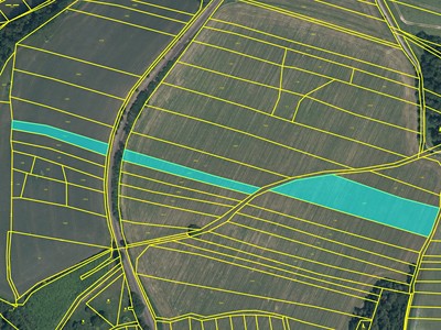 Prodej  pole 24 497 m²
