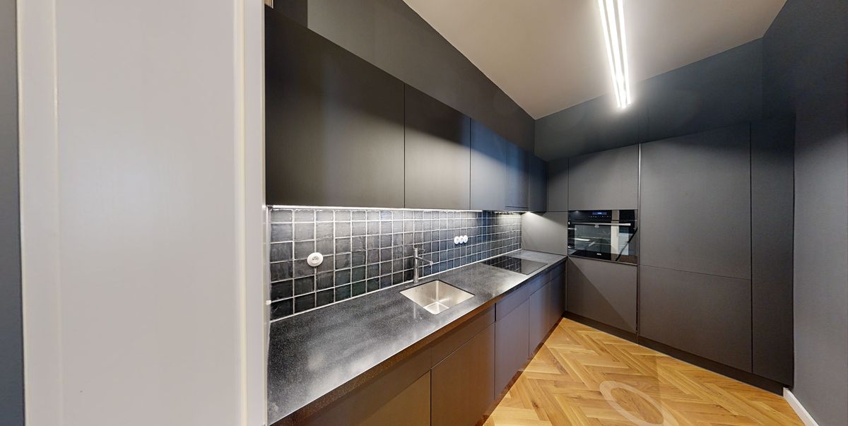 Pronájem bytu 4+1 154 m² – fotografie 4