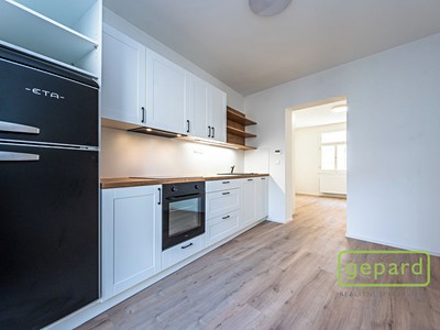 Pronájem bytu 1+1 32 m²