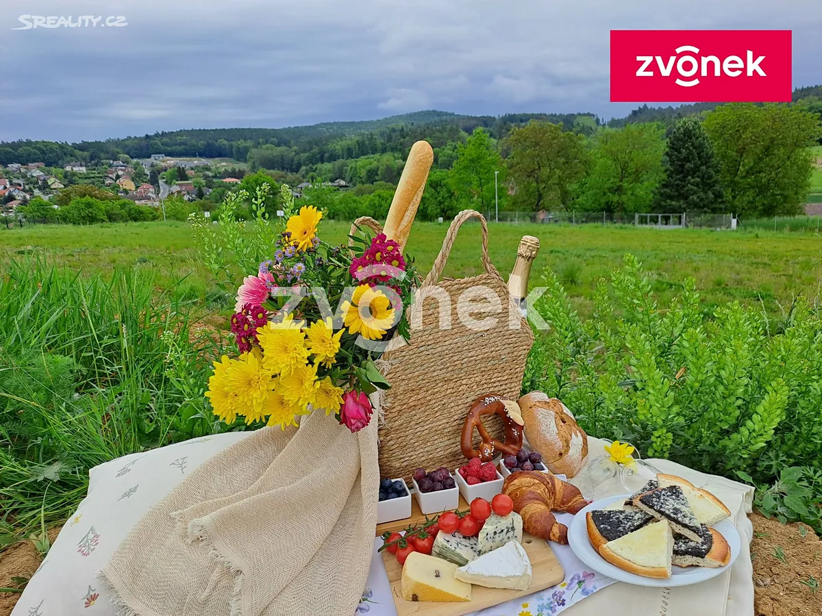 Prodej stavebního pozemku 3280 m², Zlín
