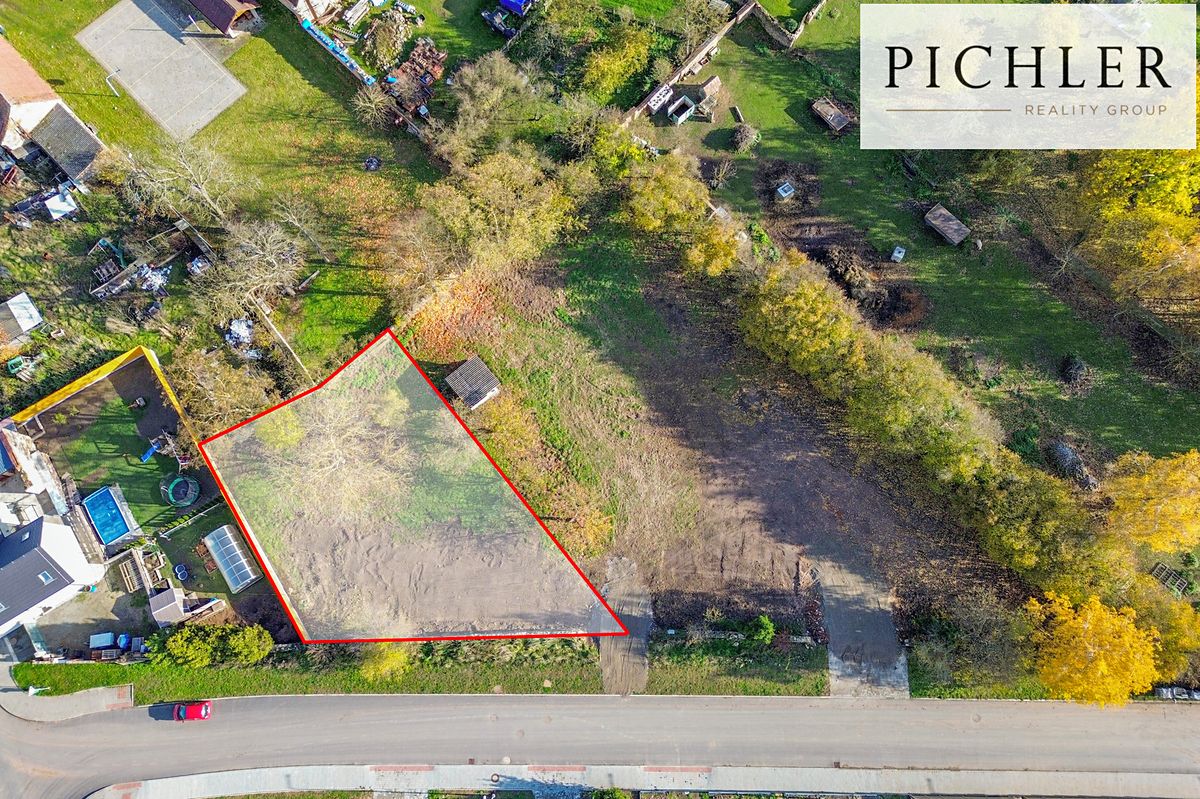 Prodej stavebního pozemku 763 m²