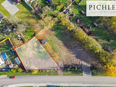 Prodej stavebního pozemku 763 m²
