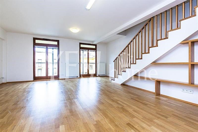 Pronájem bytu 5+1 147 m²