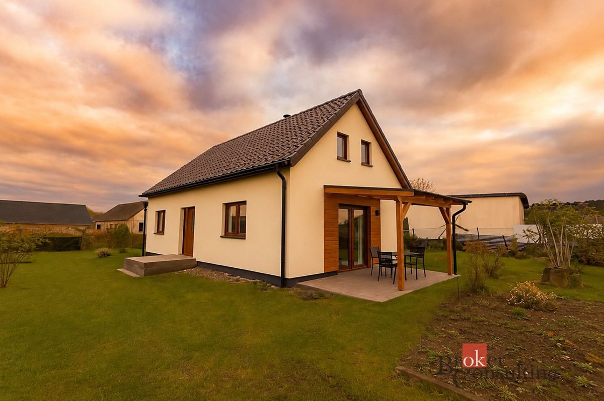 Prodej rodinného domu 71 m², pozemek 874 m², Třemešné – fotka 1 z 3
