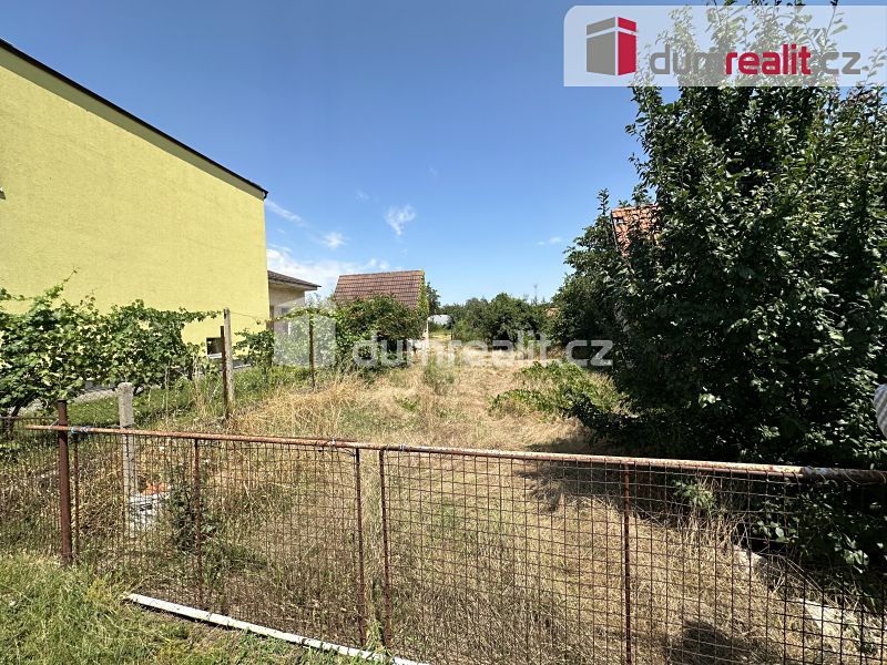Prodej stavebního pozemku 2401 m²