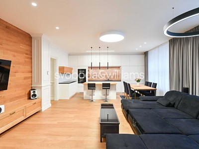 Pronájem bytu 4+kk 165 m²