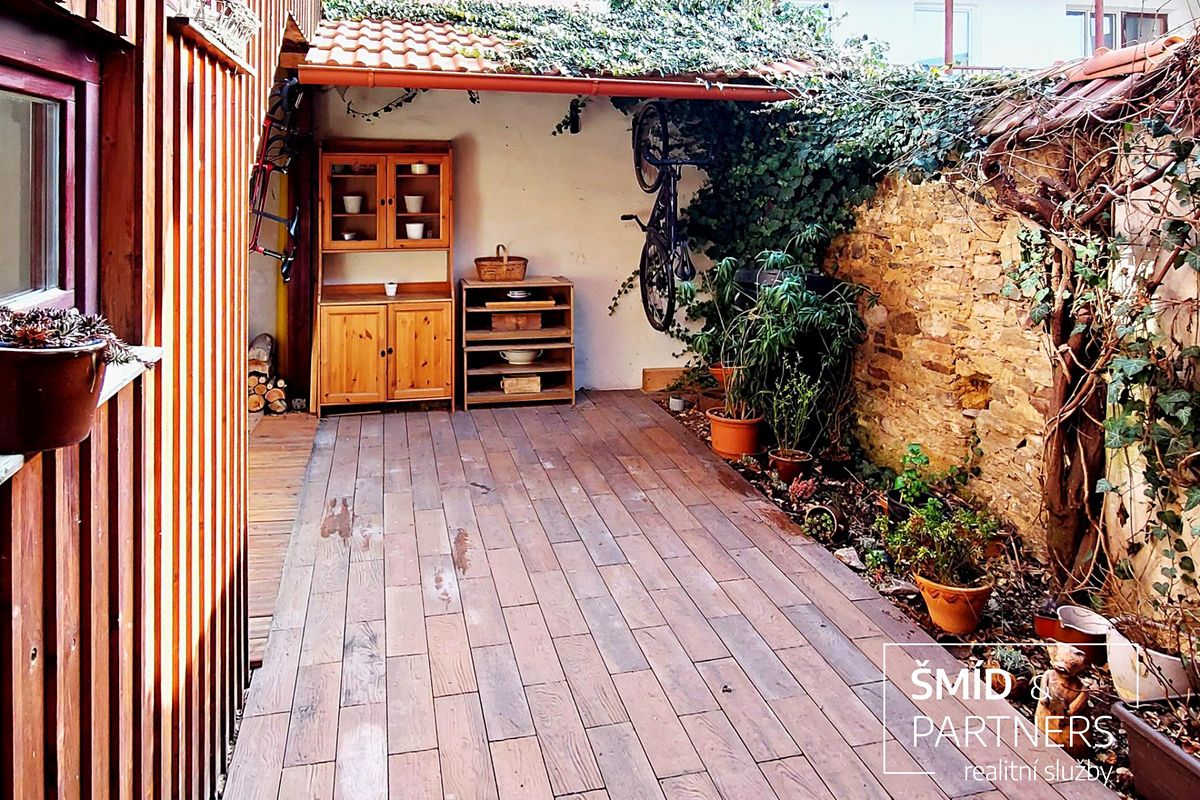 Prodej rodinného domu 187 m², pozemek 111 m² – fotografie 5