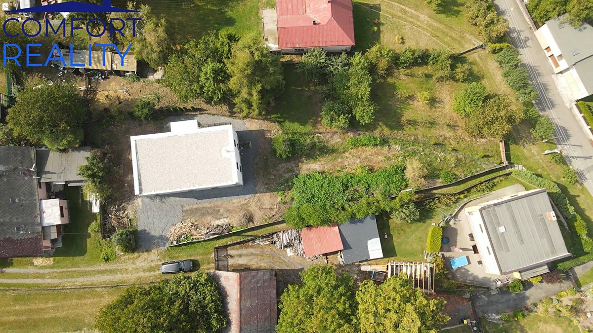 Prodej rodinného domu 200 m², pozemek 1057 m² – fotografie 3