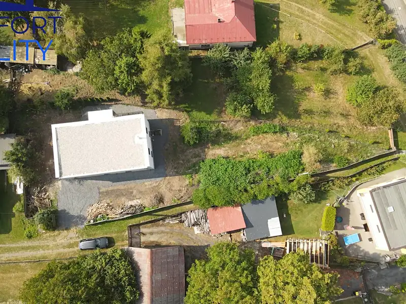 Prodej rodinného domu 200 m², pozemek 1057 m², Melč – náhled fotky 3
