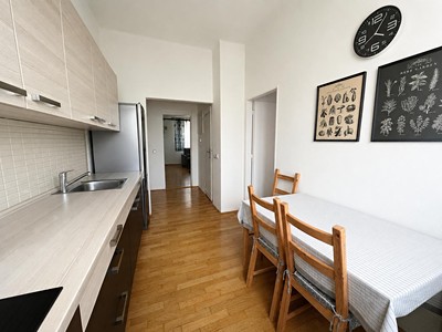 Pronájem bytu 3+1 70 m² (Jednopodlažní)