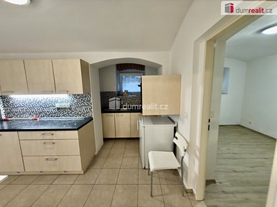 Pronájem bytu 3+kk 60 m²
