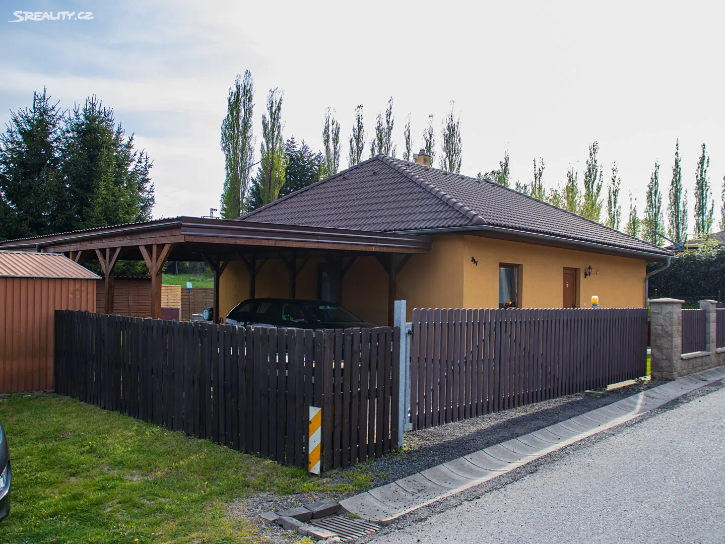 Prodej rodinného domu 98 m², pozemek 1350 m²