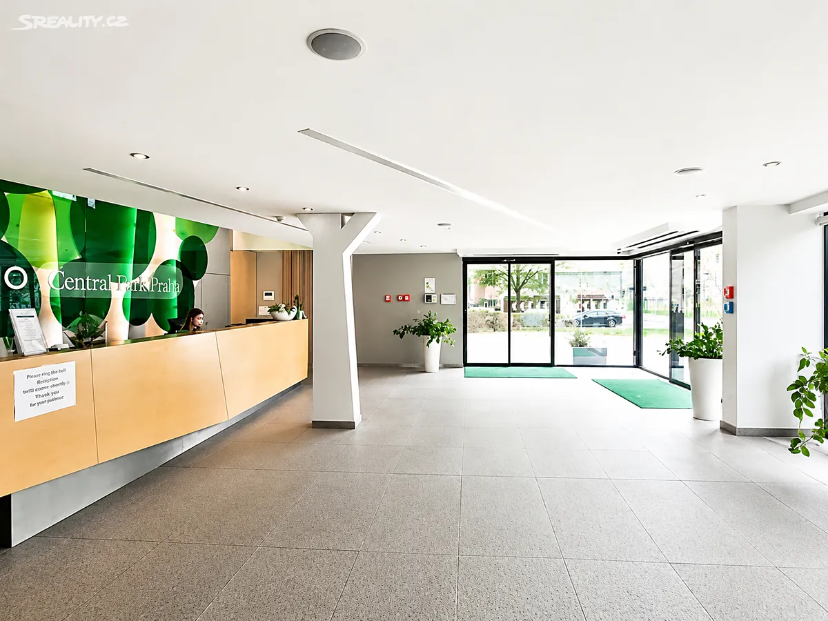 Prodej bytu 2+kk 58 m² – pohled 3