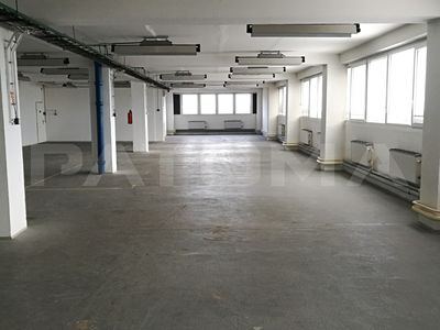 Pronájem skladového prostoru 456 m²