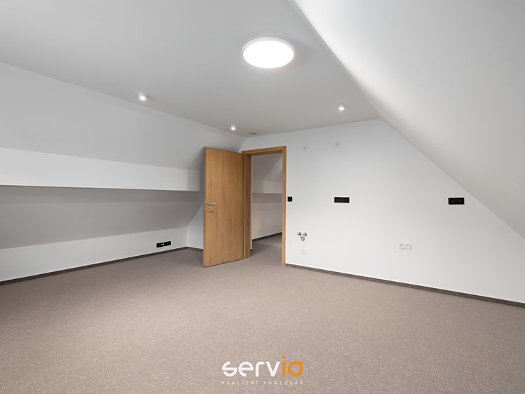 Gewerbefläche zum Kauf, 102 m² (5 von 30)