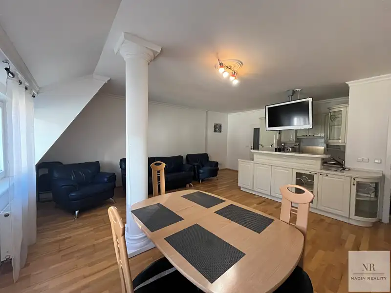 Prodej bytu 4+kk 94 m², Karlovy Vary – náhled fotky 3