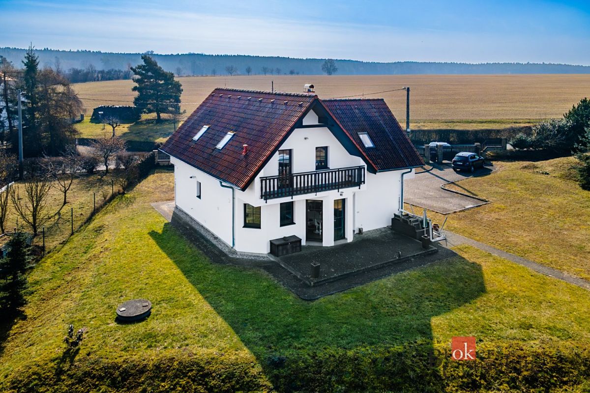 Prodej rodinného domu 150 m², pozemek 4717 m² – fotografie 3