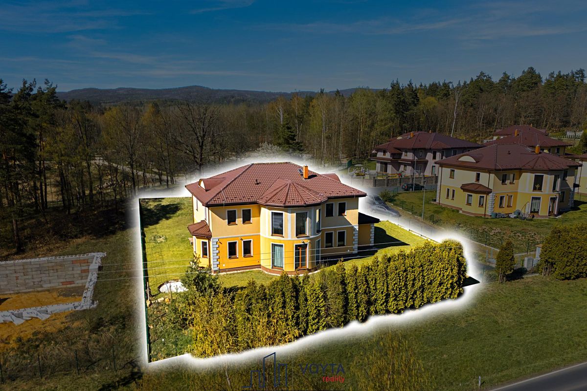 Prodej vily 347 m², pozemek 1370 m² – fotografie 4