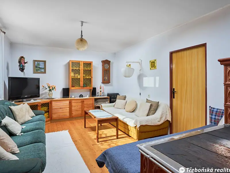 Prodej rodinného domu 83 m², pozemek 589 m², Domanín – náhled fotky 2
