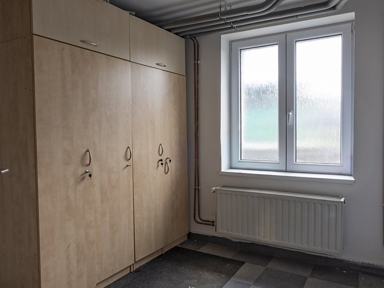 Prodej komerčního prostoru, 1 580 m² (18 z 45)