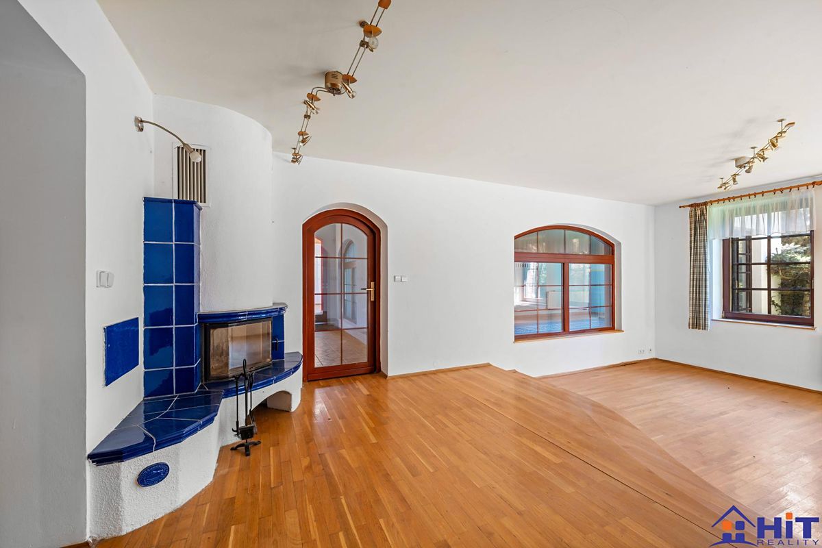 Prodej rodinného domu 446 m², pozemek 3990 m² – fotografie 5